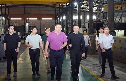 Xu Niansha, President of China Machinery Industry Federation, and his delegation visited our company for research and guidance
